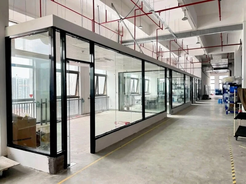 Factory production of glass partition walls